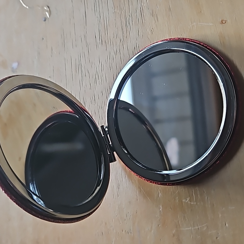 COACH COMPACT MIRROR